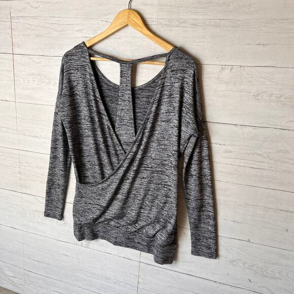 Athleta Top Womens Size XS Gray & Navy Pose Open T Back Draped Sweater Oversized - Picture 13 of 16